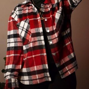 Thick flannel “shacket” nwot